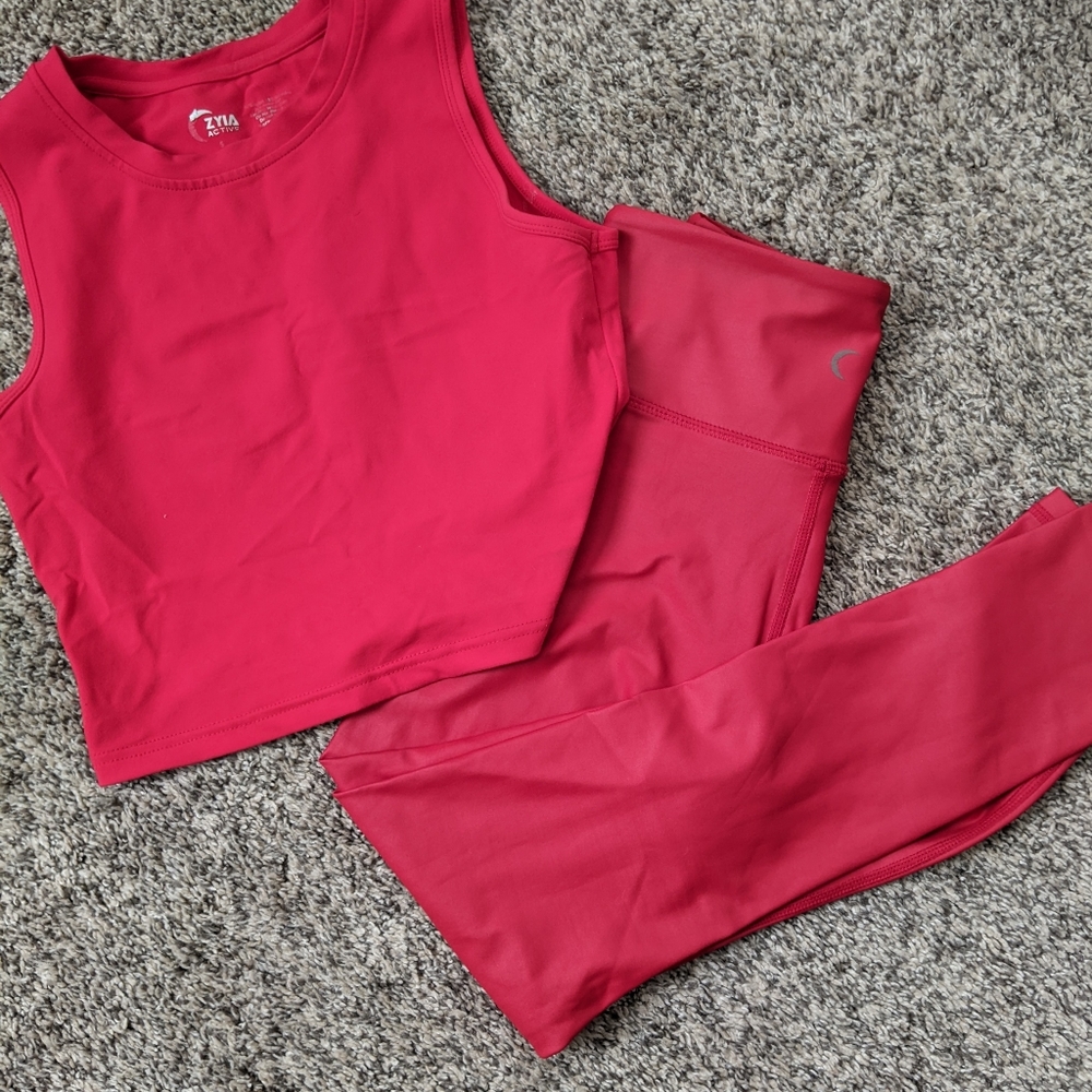 Zyia Yoga Set